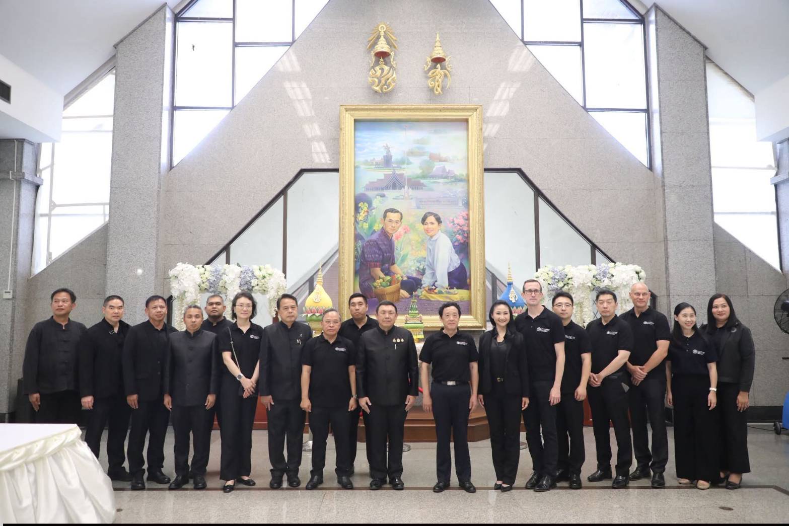 title - เลขาธิการสำนักงานการปฏิรูปที่ดินเพื่อเกษตรกรรม ให้การต้อนรับ ดร. ฉู ตงหยู (Qu Dongyu) นักการทูตและนักวิชาการชาวจีน ดำรงตำแหน่ง ผู้อำนวยการใหญ่องค์การอาหารและเกษตรแห่งสหประชาชาติ (FAO) พร้อมด้วยคณะผู้แทน FAO ในโอกาสเดินทางมาเยือนประเทศไทย ณ ศูนย์ส่งเสริมและพัฒนาอาชีพเสริมนอกภาคการเกษตร